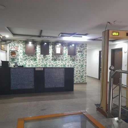 Hotel Airport Aditya Inn New Delhi Exterior photo