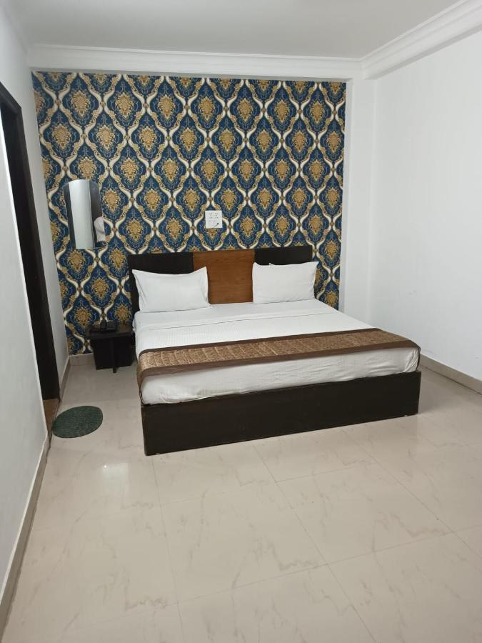 Hotel Airport Aditya Inn New Delhi Exterior photo