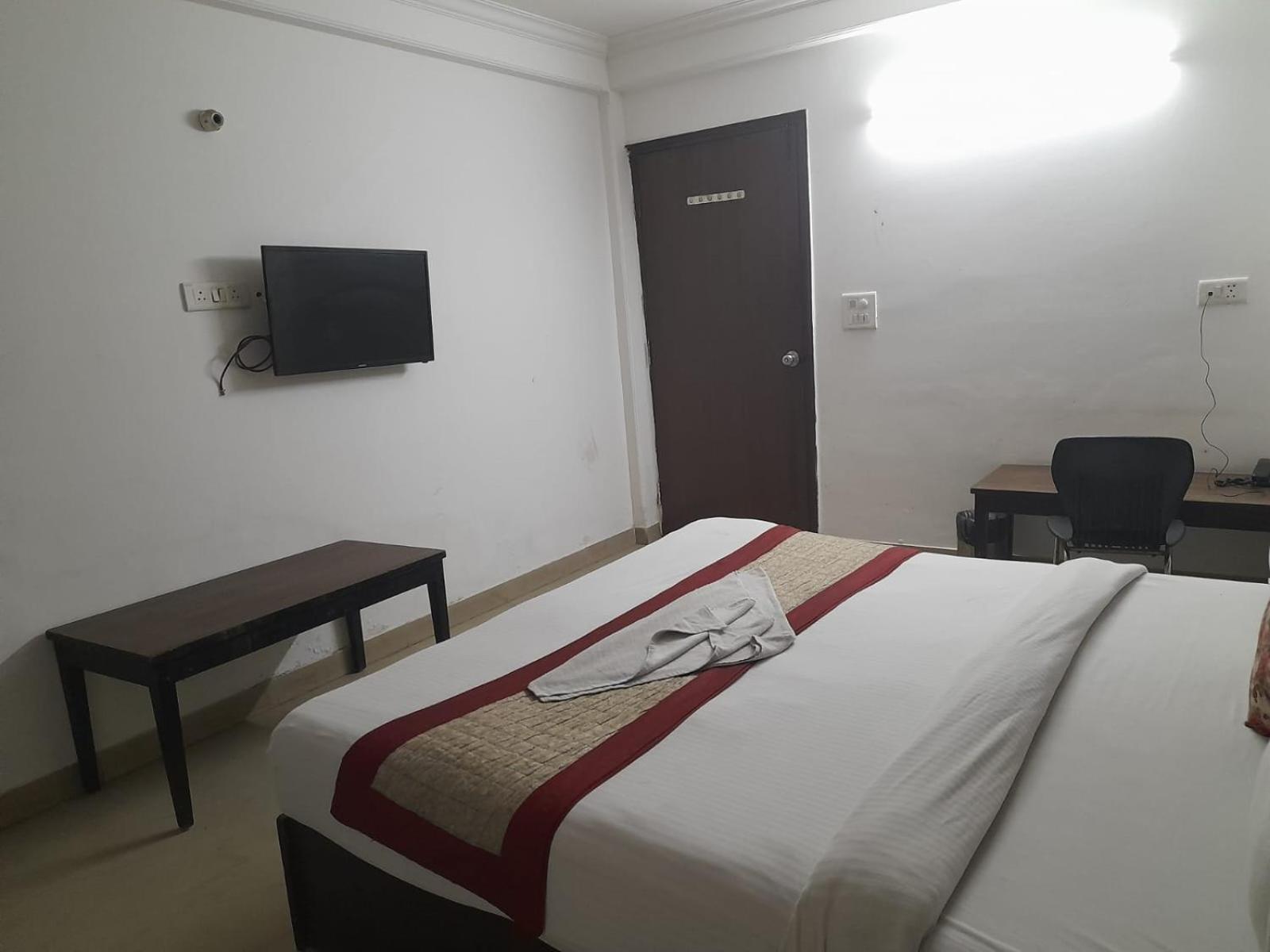 Hotel Airport Aditya Inn New Delhi Exterior photo
