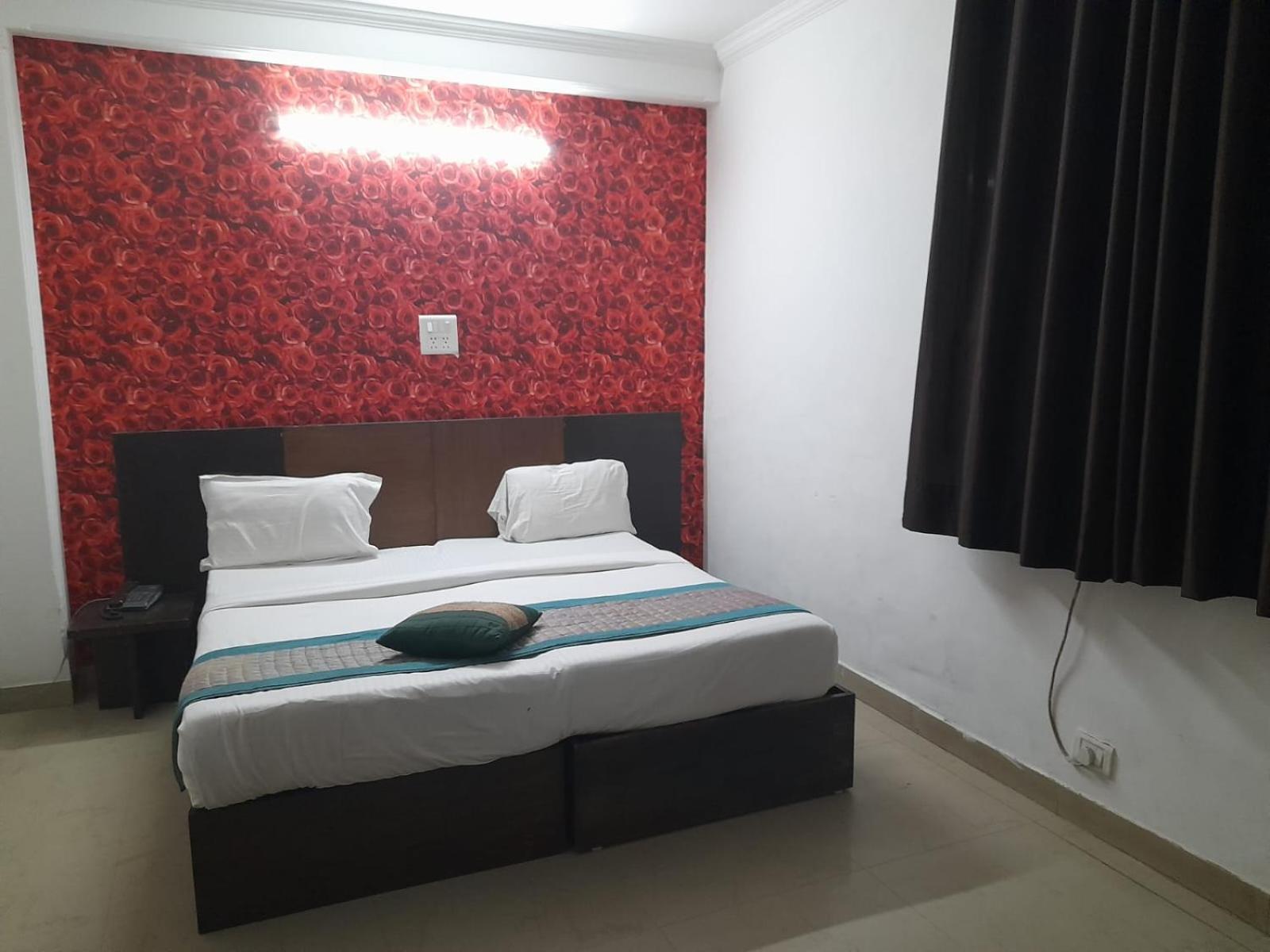 Hotel Airport Aditya Inn New Delhi Exterior photo